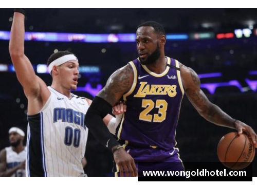 ballbet贝博艾弗森官网詹姆斯连续第三场比赛砍下30+，领导湖人击败火箭，保持不败势头 - 副本